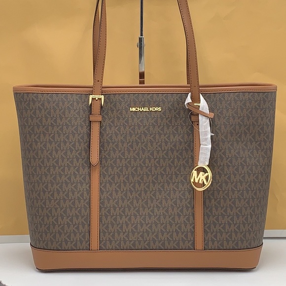 MICHAEL KORS 
Jet Set Travel Large Logo Tote Bag BROWN/BLACK SIGNATURE C… - Picture 4 of 15